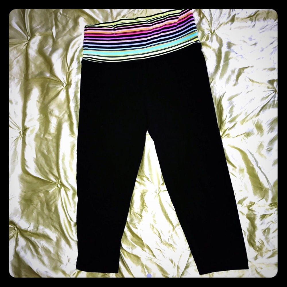 Cropped Leggings by Victoria’s Secret